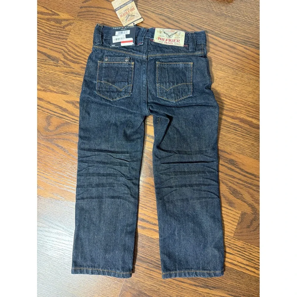New Boys 4T Tommy Hilfiger Slim Jeans & Childrens Place Red Henley Outfit Set